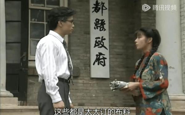 菠萝蜜湿漉漉的是不是坏了_青青河边草插曲我是一棵小小草