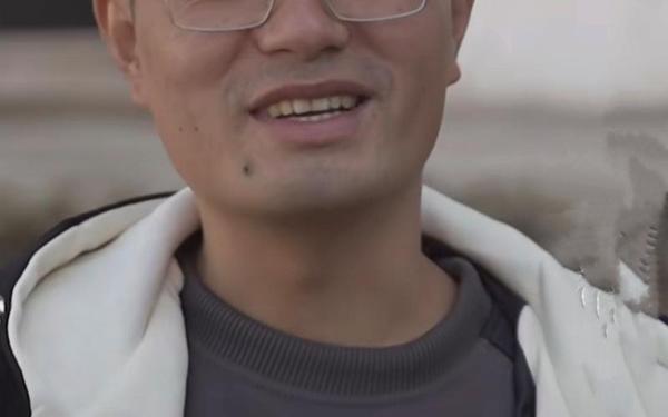 甘于被旅行者咬出入职_甘宇被旅行者咬出主意