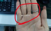 二指挖洞的图片_正常人是几指紧